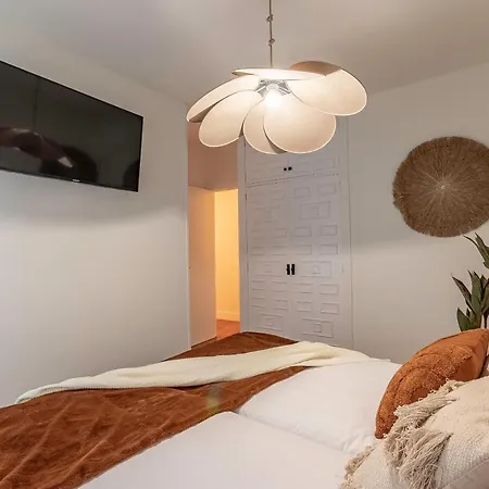 Apartment New! Lovely 4-bedroom Loft In Bilbao