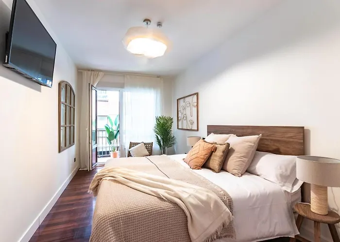 Apartment New! Lovely 4-bedroom Loft In *