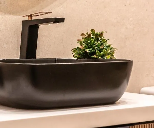 Apartment New! Lovely 4-bedroom Loft In Bilbao