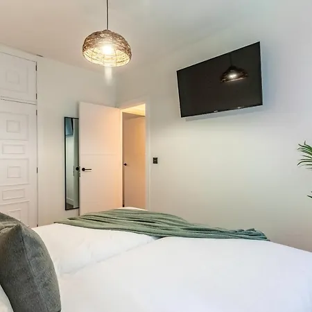 New! Lovely 4-bedroom Loft In Lejlighed Bilbao