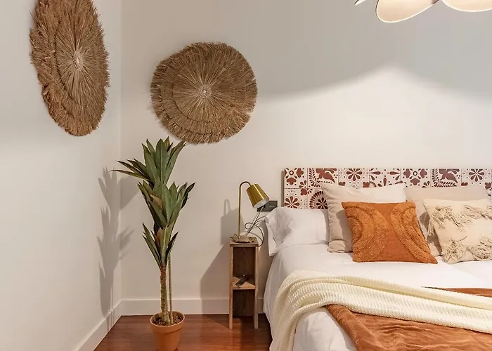 New! Lovely 4-bedroom Loft In *