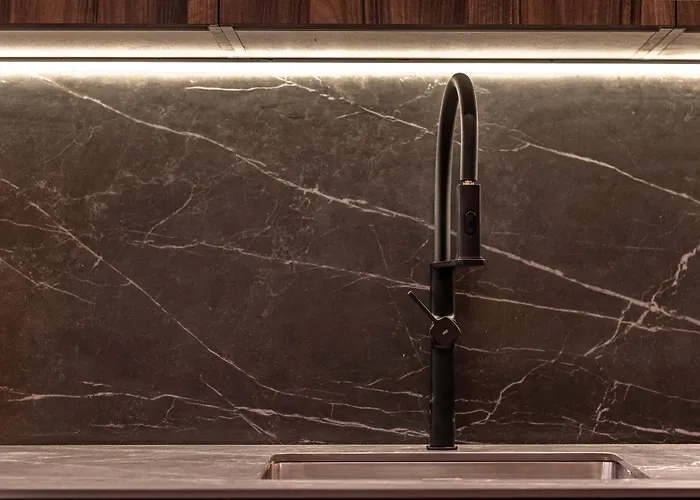 New! Lovely 4-bedroom Loft In Appartement Bilbao