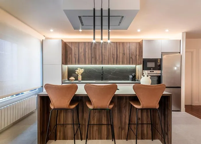 New! Lovely 4-bedroom Loft In * ビルバオ